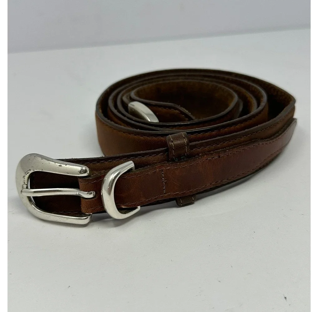 Orvis Mens Brown Leather Western Belt Silver Buckle Tip Made in USA 44 5591